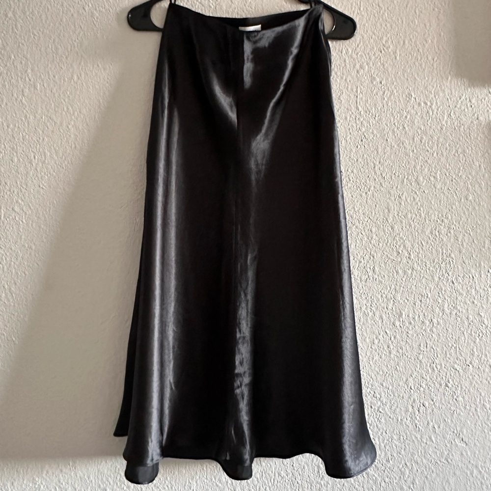 Aritzia Babaton Black Satin Skirt